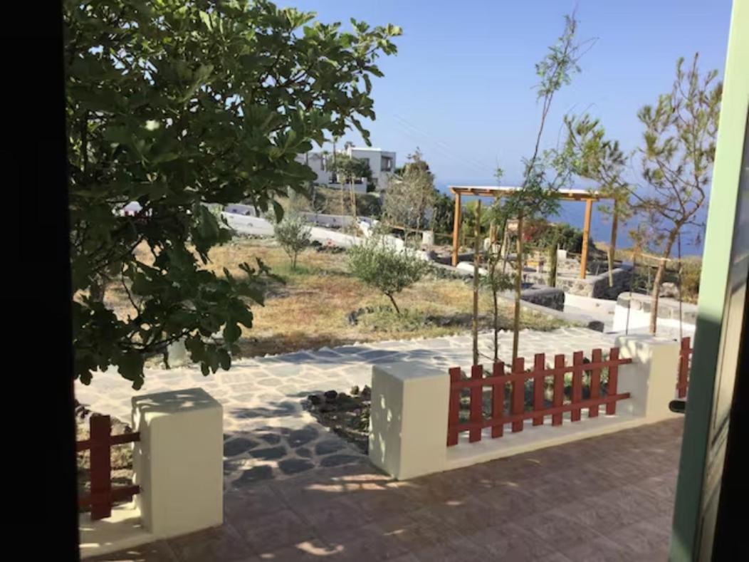 Olive Leaf Houses 菲罗斯特法尼 外观 照片